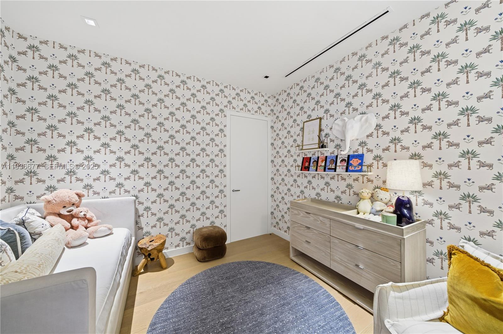 4701 NORTH MERIDIAN CONDO - Residential