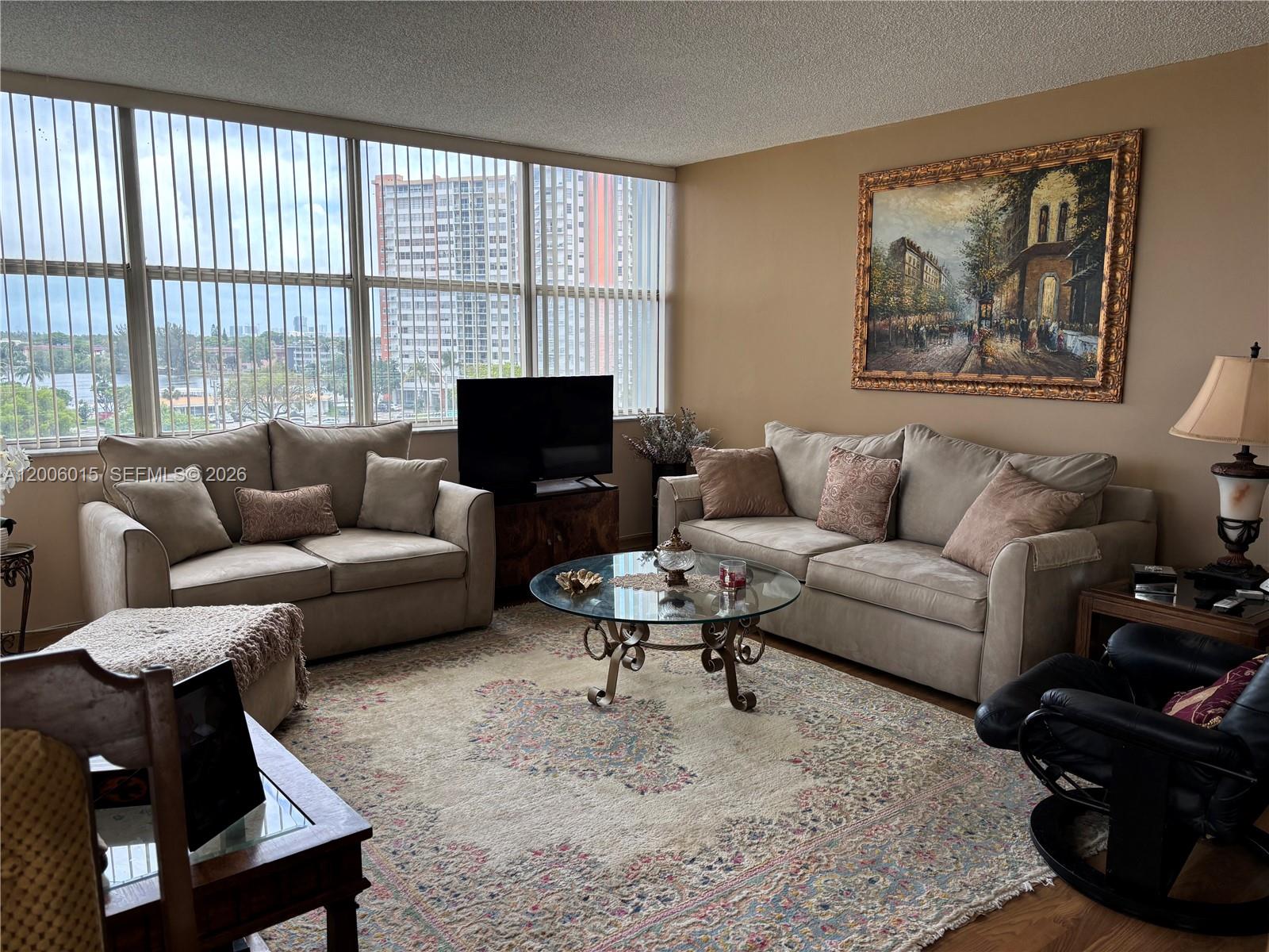 1200 NE Miami Gardens Dr 606W