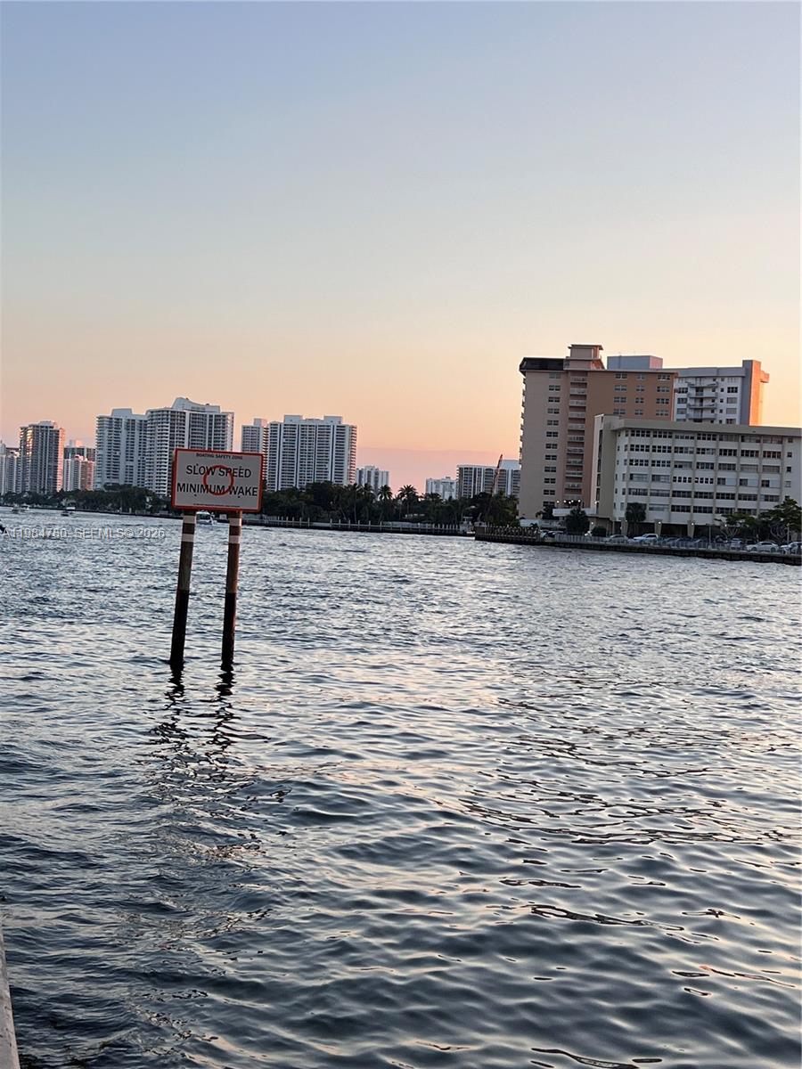 IMPERIAL TOWERS CONDO - Residential Lease