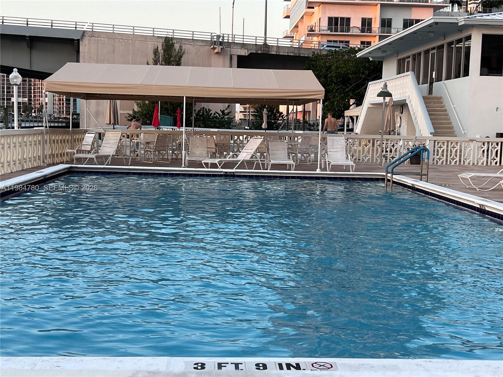 IMPERIAL TOWERS CONDO - Residential Lease