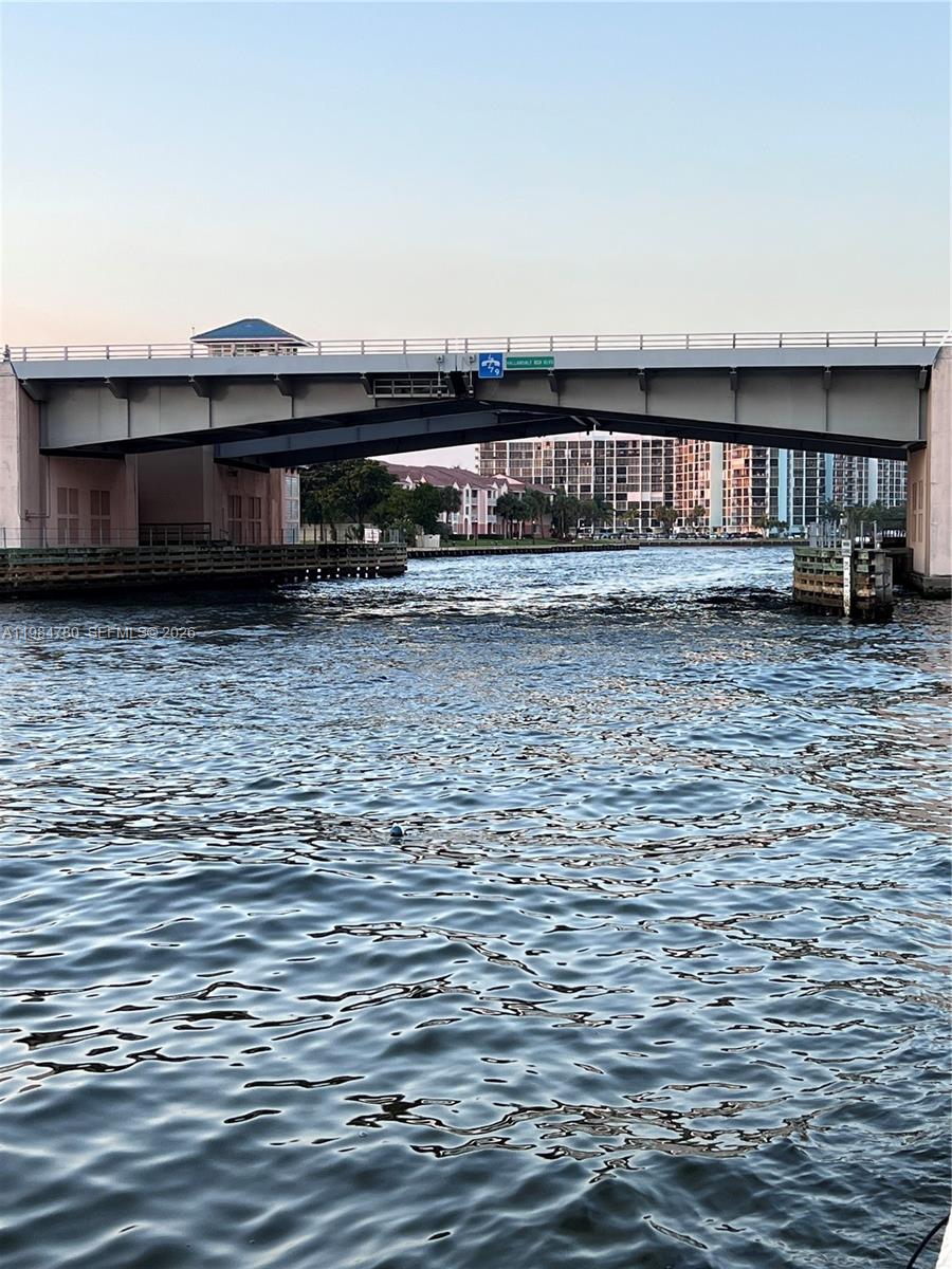 IMPERIAL TOWERS CONDO - Residential Lease