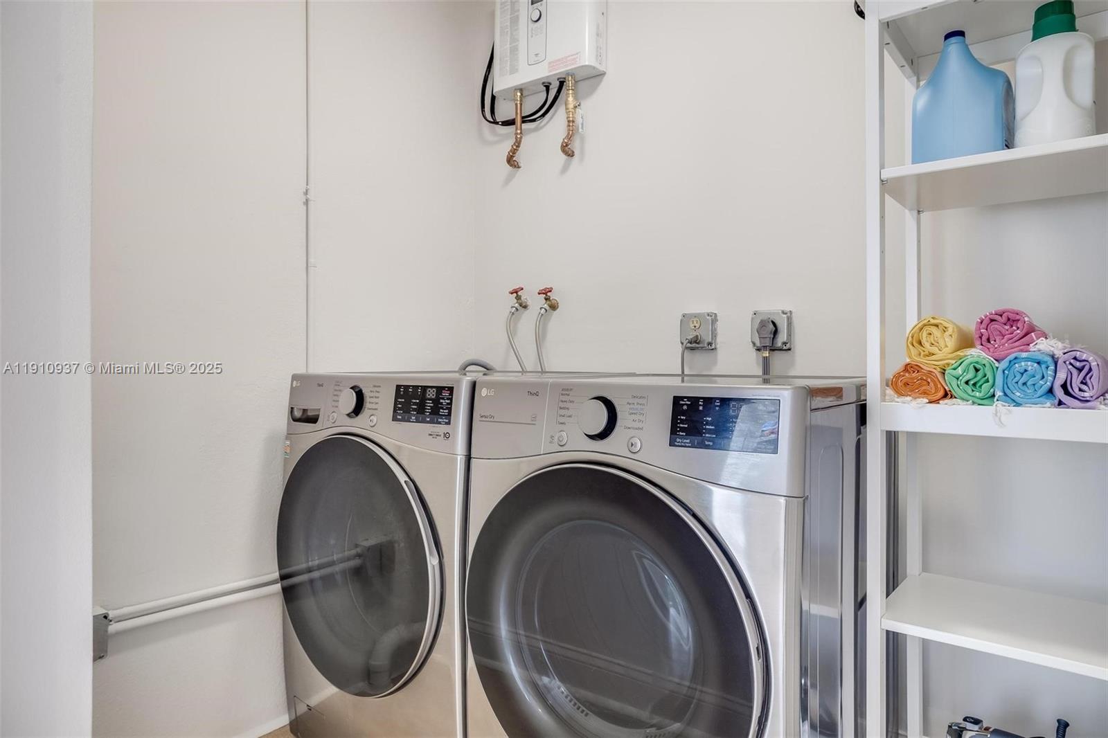 PARKDALE - Residential Lease