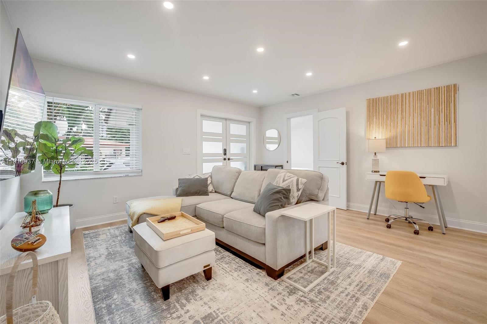 PARKDALE - Residential Lease