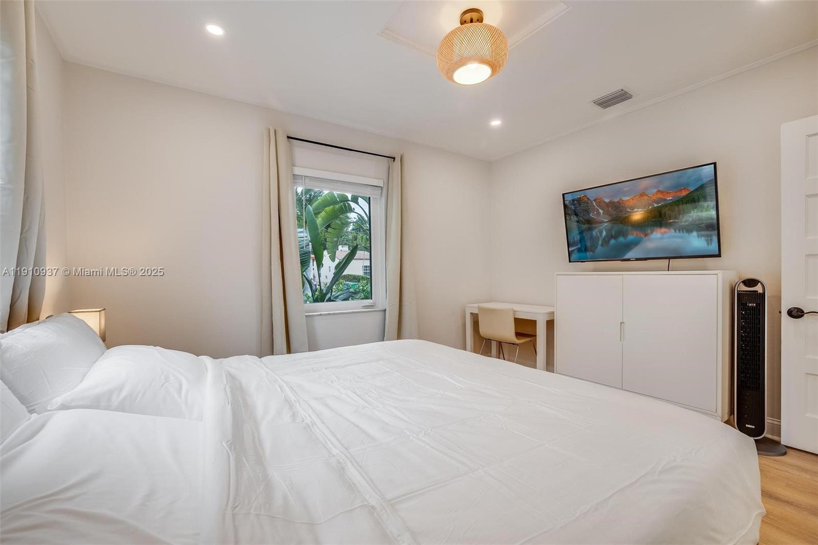 PARKDALE - Residential Lease