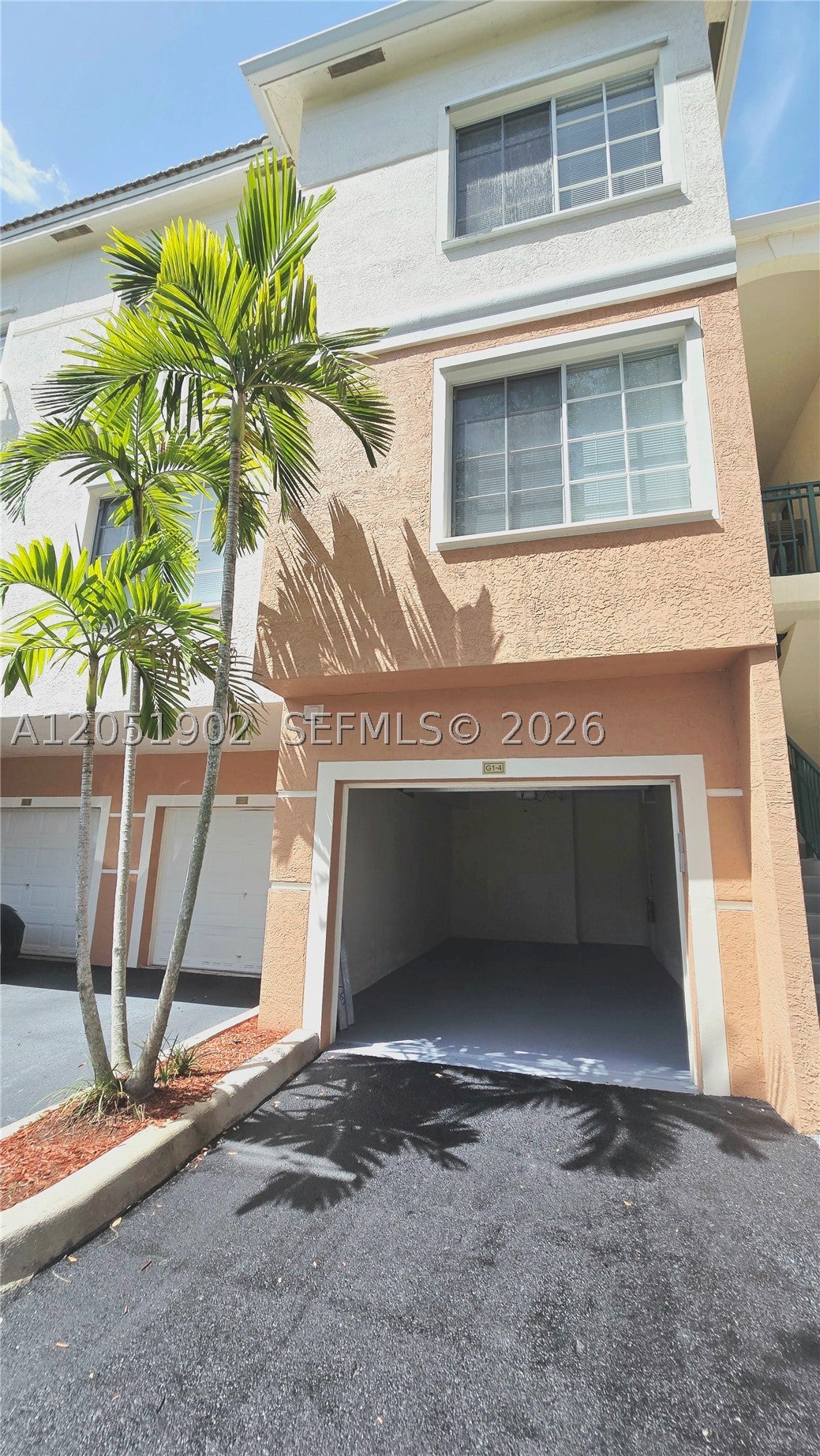 1307 E Myrtlewood Cir E 1307