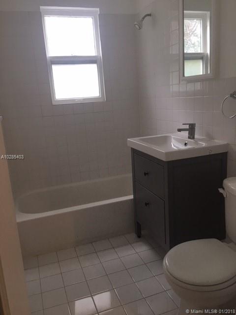 BISCAYNE PALMS CONDO - Residential Lease