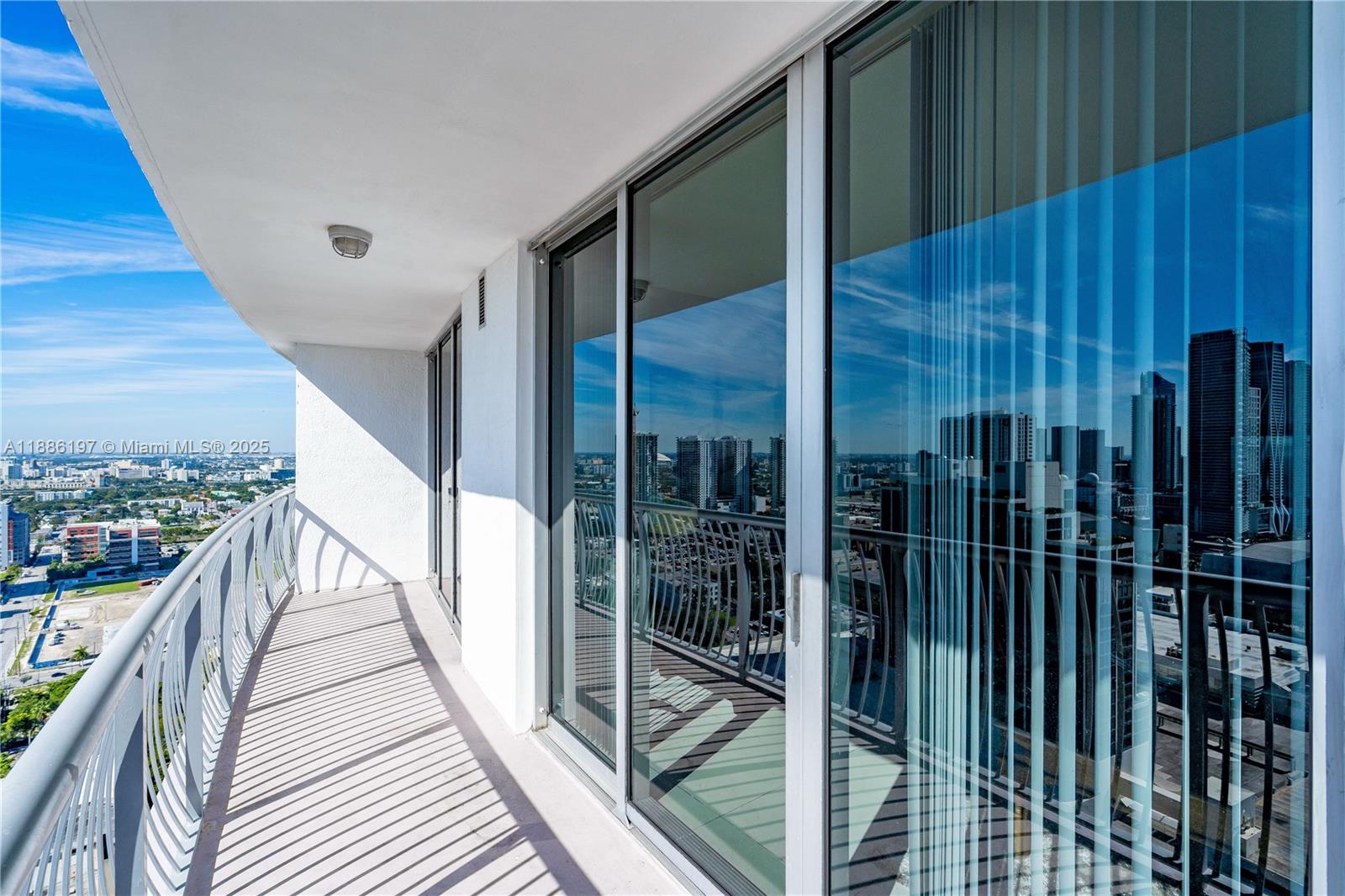 1750 N Bayshore Dr 3410