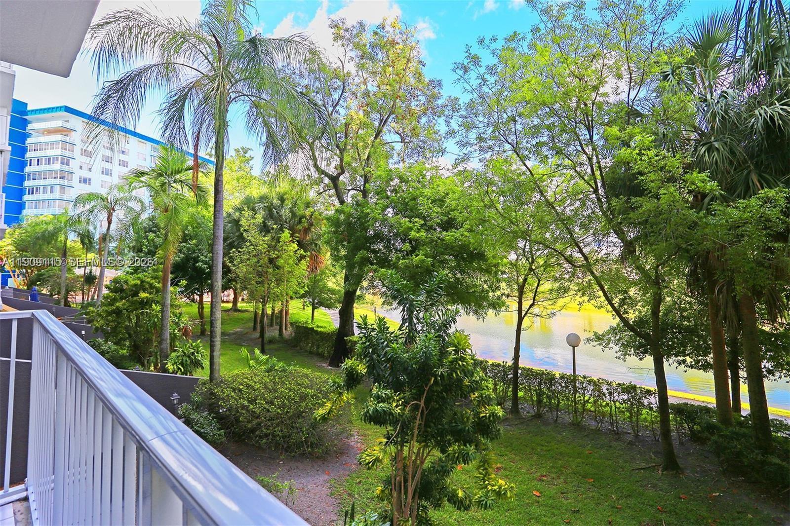 HILLCREST EAST NO 27 COND - Residential