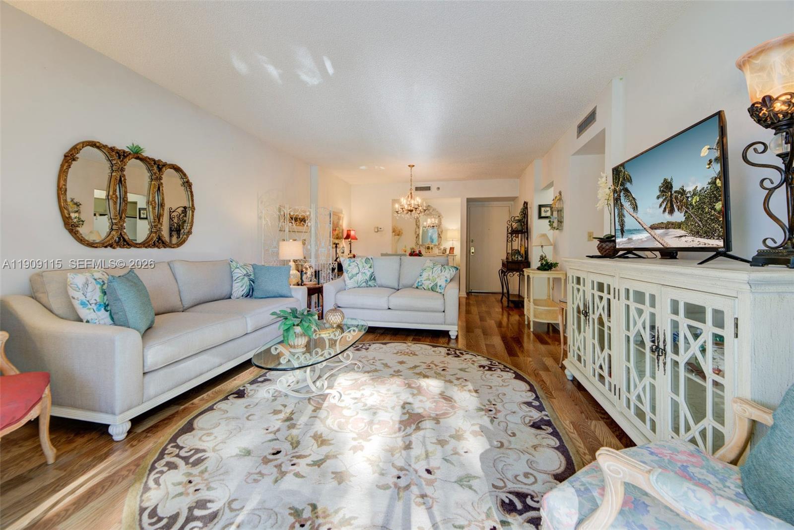 HILLCREST EAST NO 27 COND - Residential