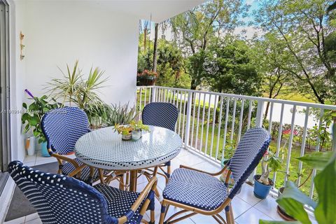 Photo of 3850 Washington St #212, Hollywood, FL 33021 (MLS # A11909115)