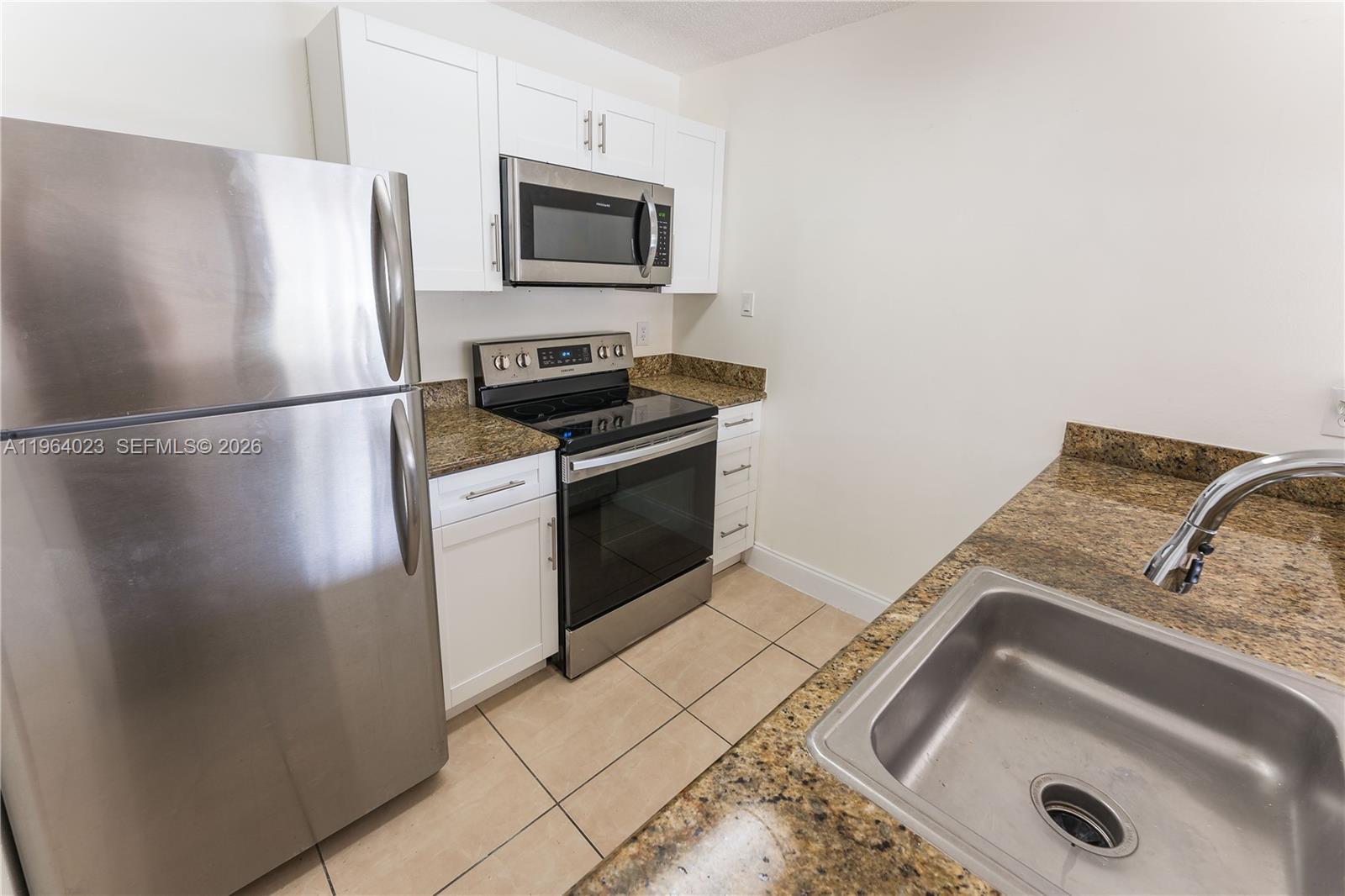 ROYAL PALM PLACE - Residential