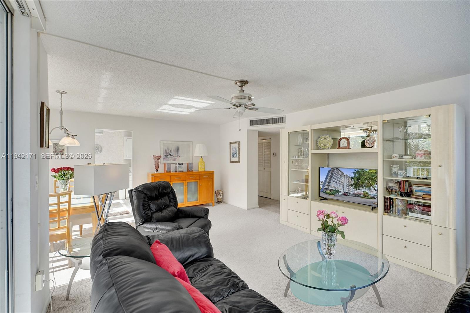 WILSHIRE CONDO - Residential