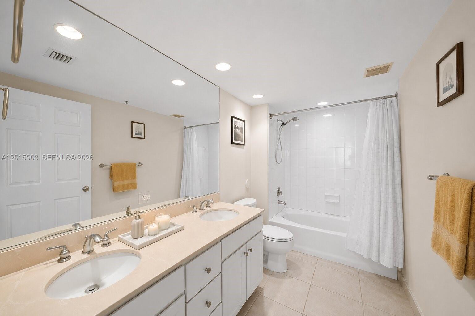 CITE CONDO - Residential