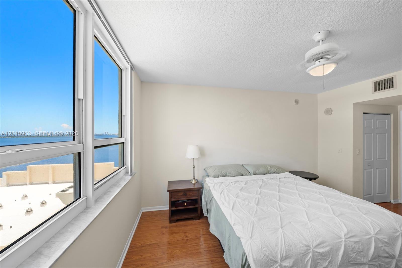 CITE CONDO - Residential