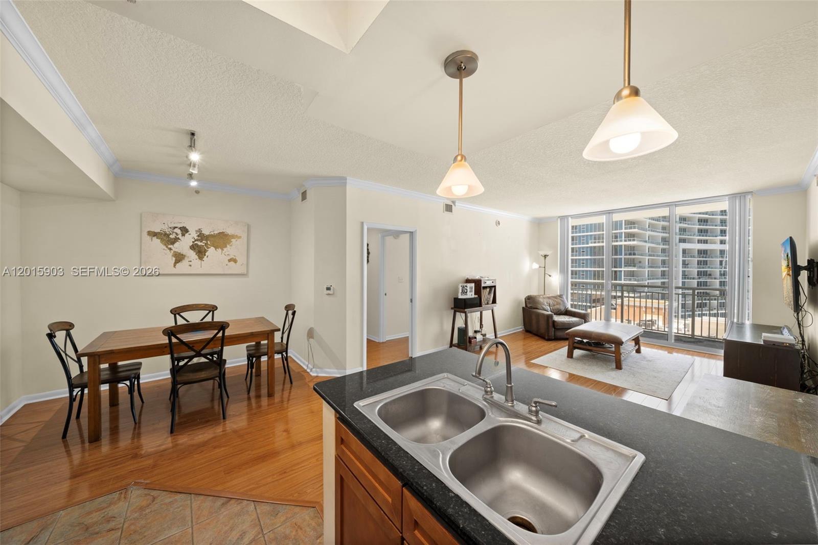 CITE CONDO - Residential