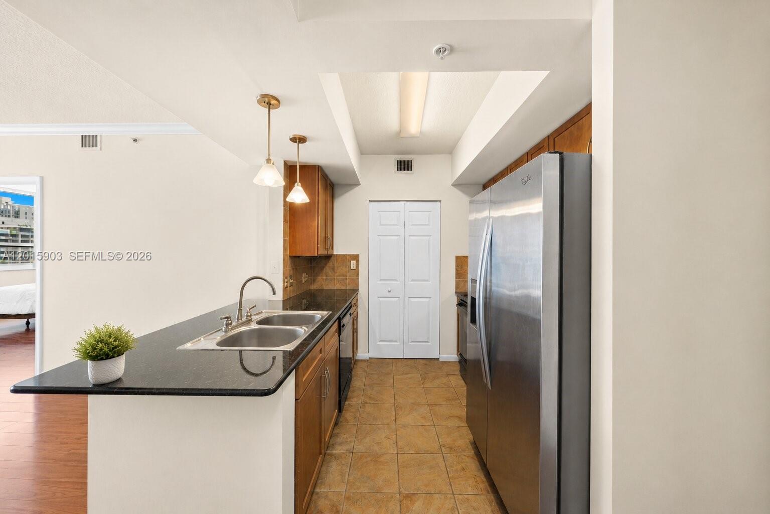 CITE CONDO - Residential