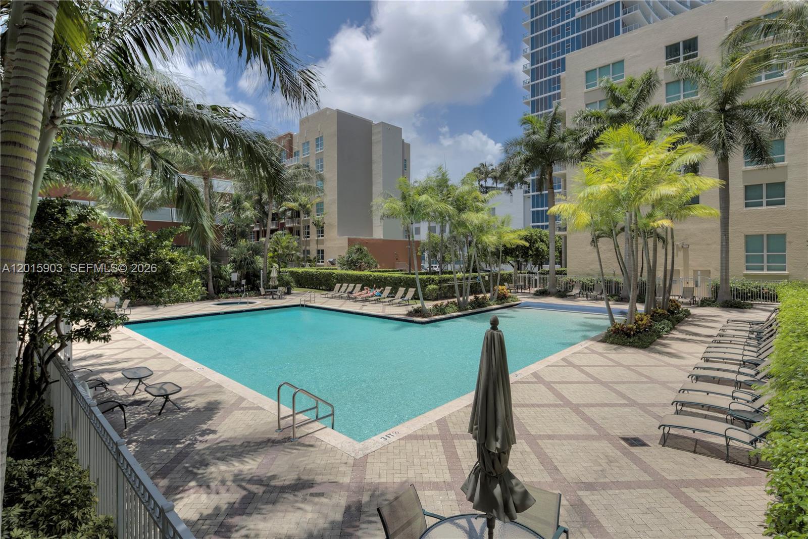CITE CONDO - Residential