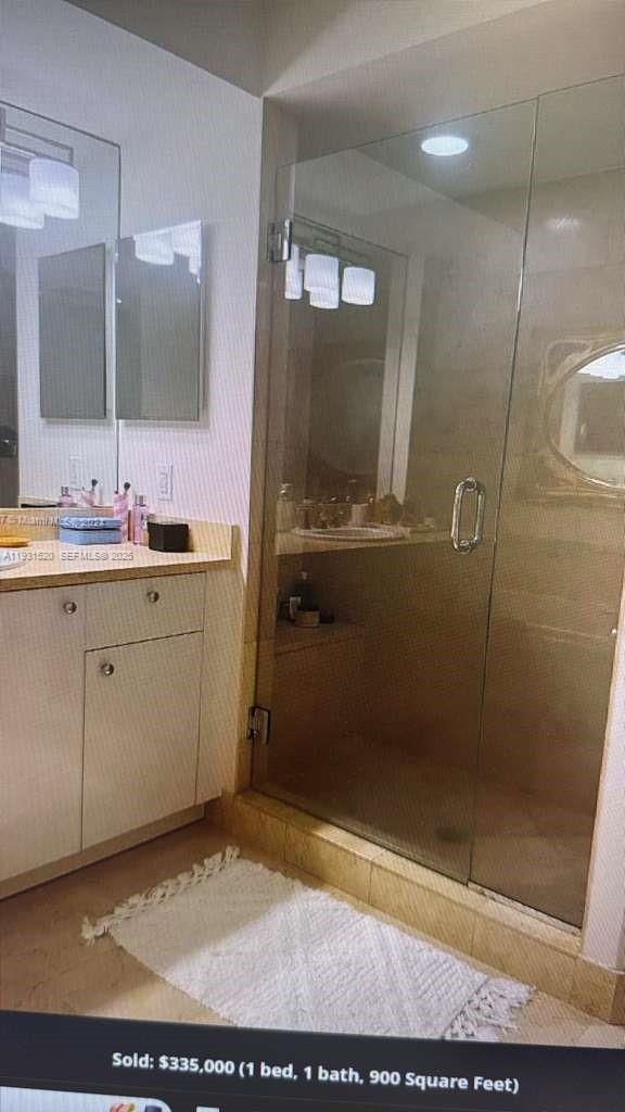 TURNBERRY VILLAGE SO TOWE - Residential Lease