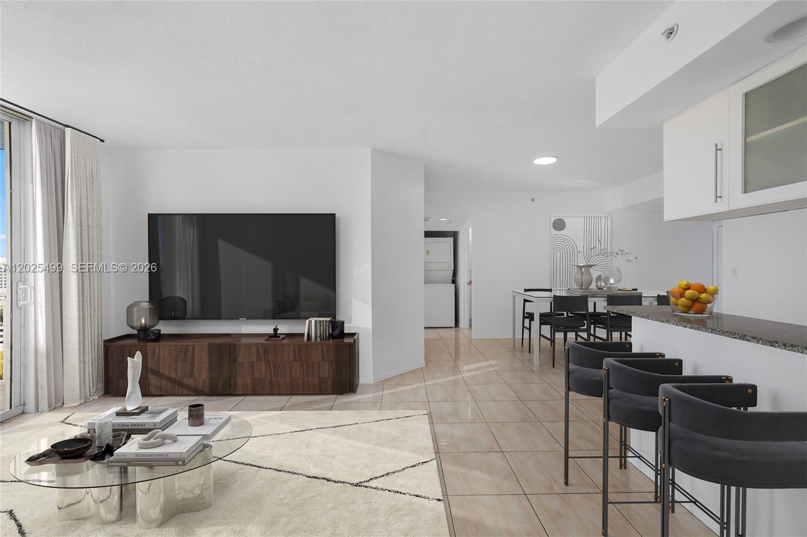 1800 BISCAYNE PLAZA CONDO - Residential