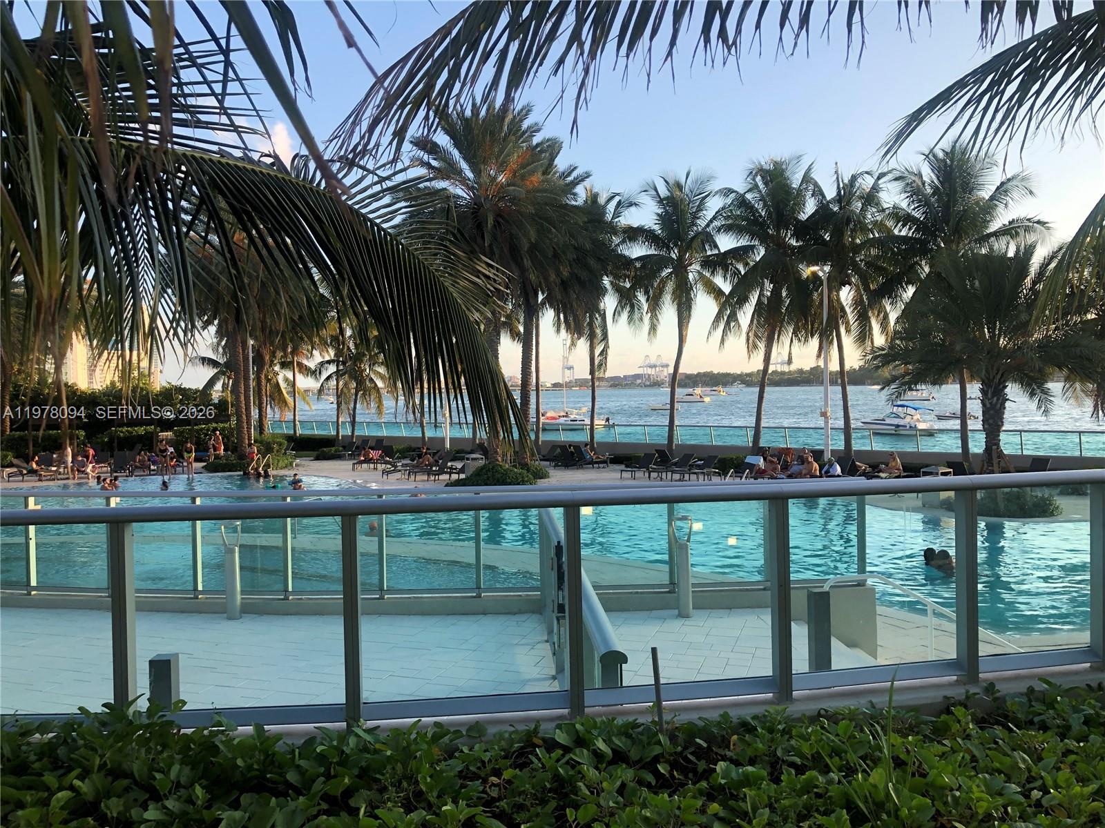 FLAMINGO SOUTH BEACH I CO - Residential Lease