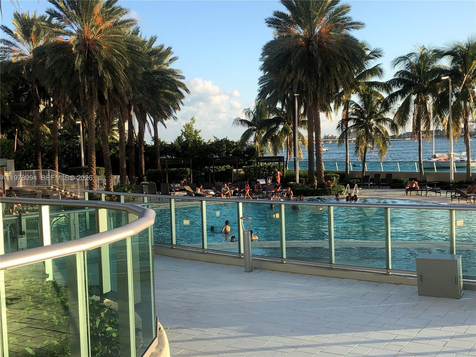 FLAMINGO SOUTH BEACH I CO - Residential Lease