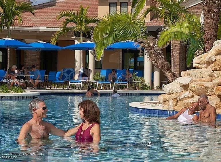 PARKLAND ROYALE - Residential