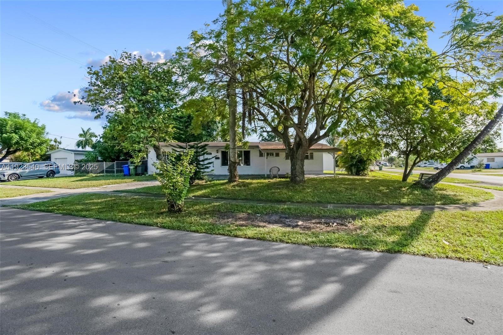 BOULEVARD HEIGHTS SEC TEN - Residential Lease