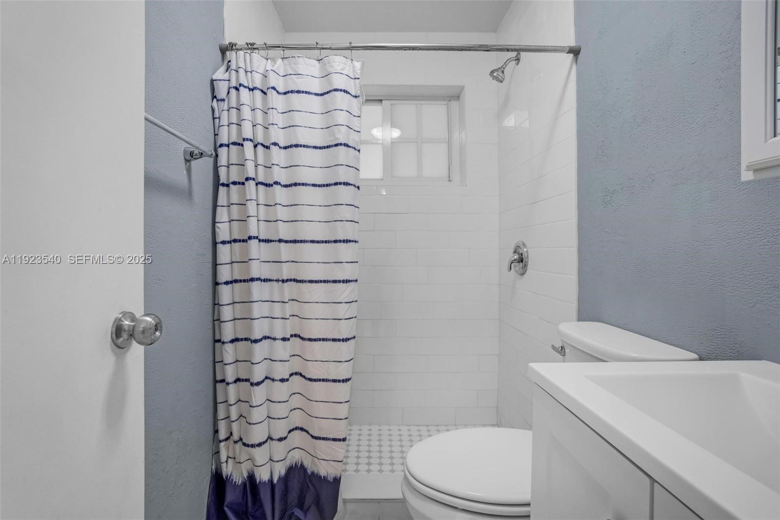 BOULEVARD HEIGHTS SEC TEN - Residential Lease