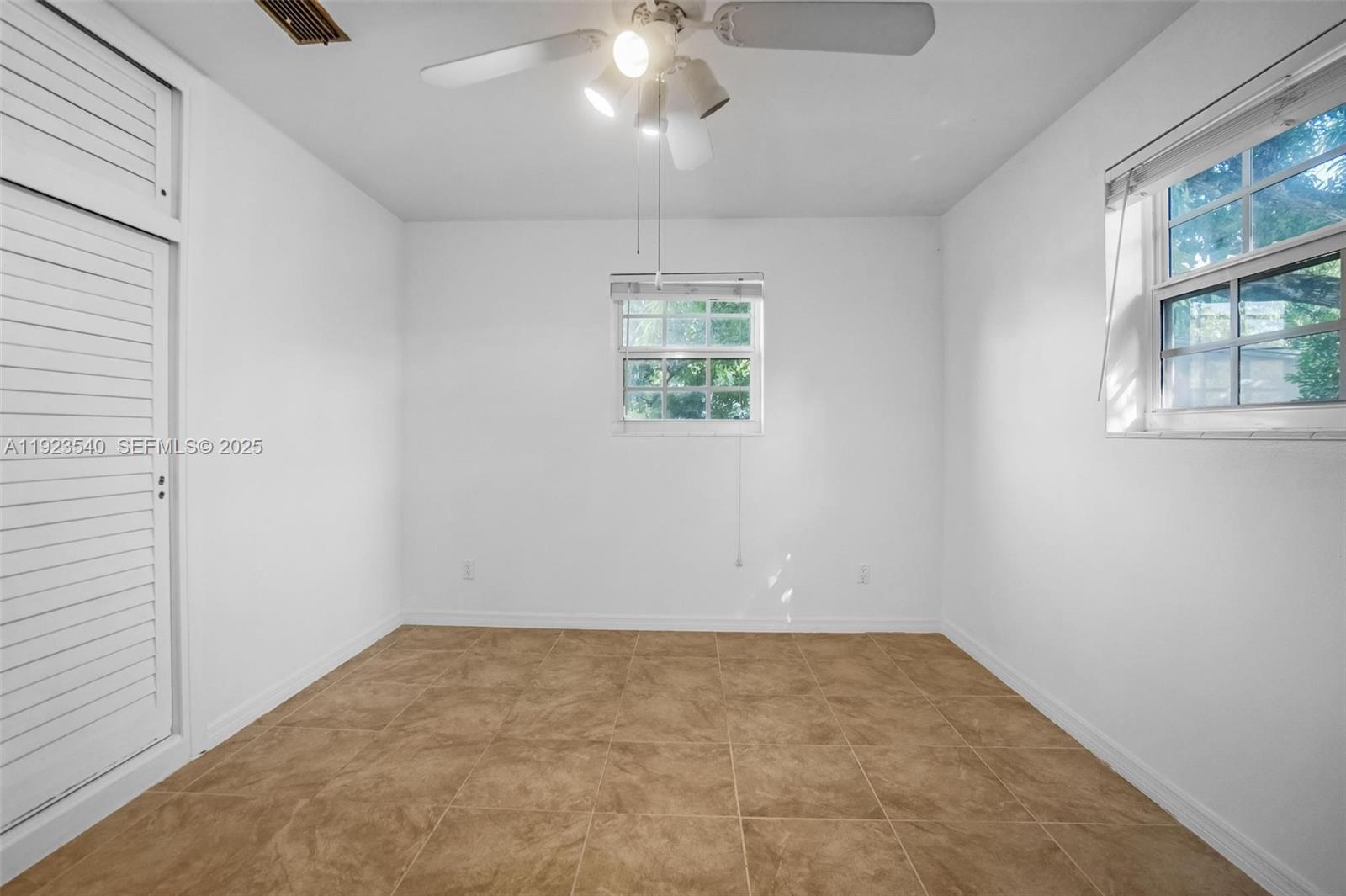 BOULEVARD HEIGHTS SEC TEN - Residential Lease