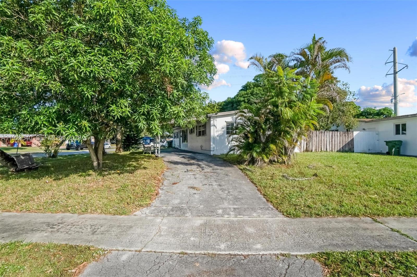 BOULEVARD HEIGHTS SEC TEN - Residential Lease