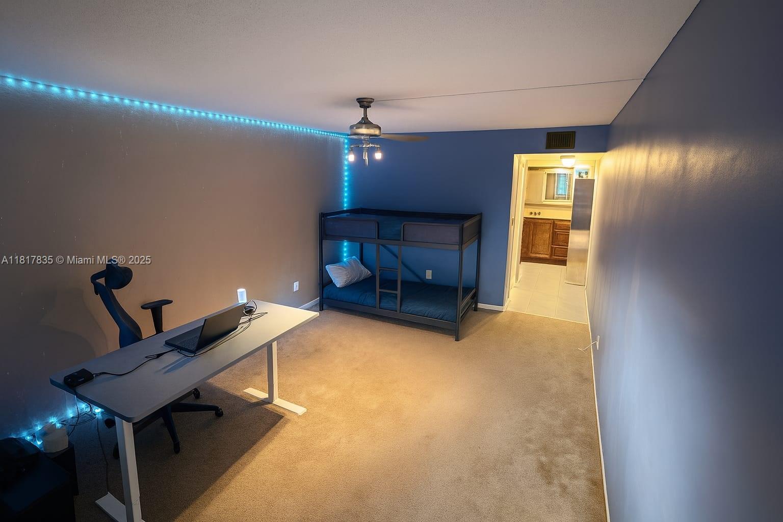 23385 S Barwood Ln S 408