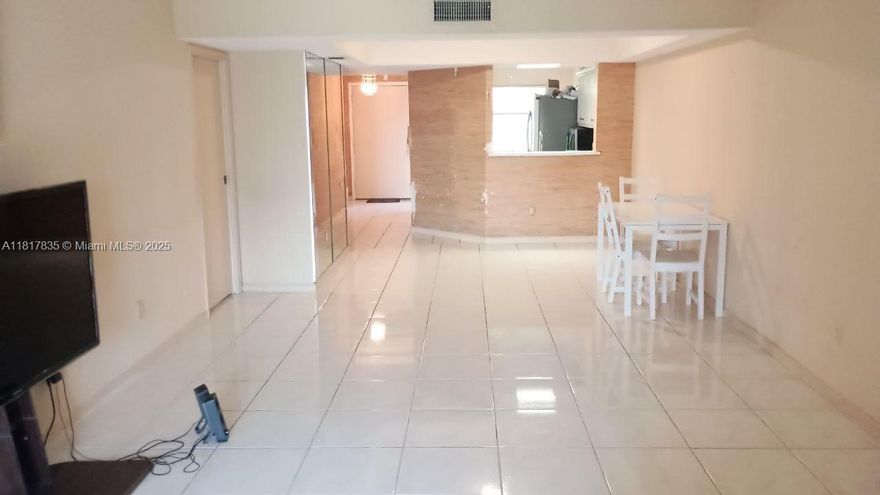 Large 2-bedroom, 2-bathroom unit featuring a private balcony, in-unit washer and dryer, and covered parking. Community amenities include a swimming pool, tennis court, and clubhouse. Conveniently located near local services and transportation.