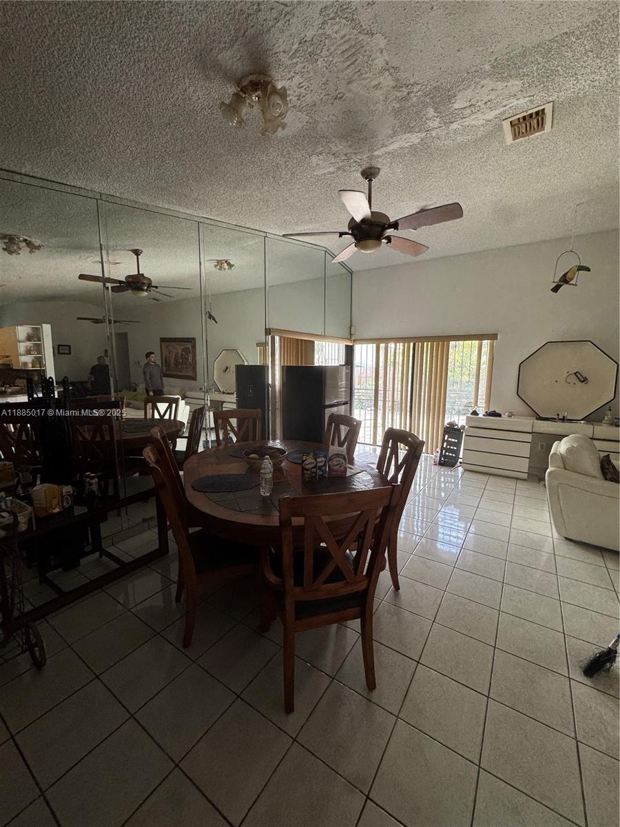 ESTANCIA SEC 2 - Residential