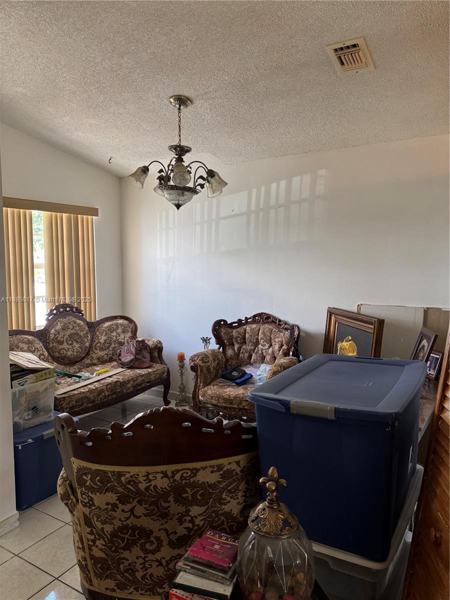 ESTANCIA SEC 2 - Residential