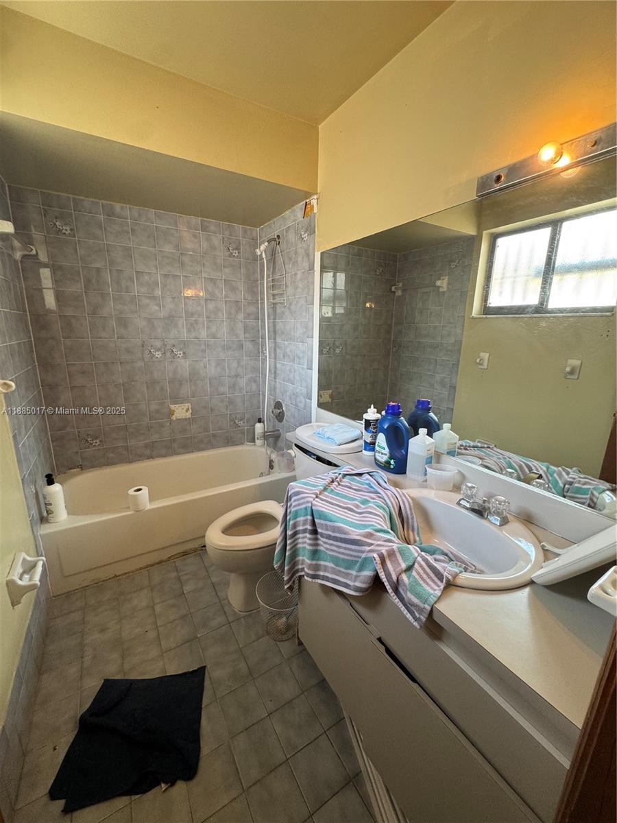 ESTANCIA SEC 2 - Residential