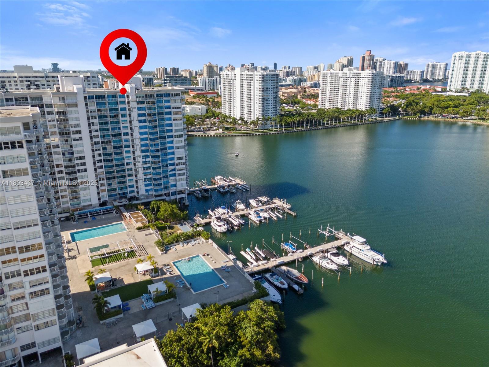 DEL PRADO MARINA - Residential