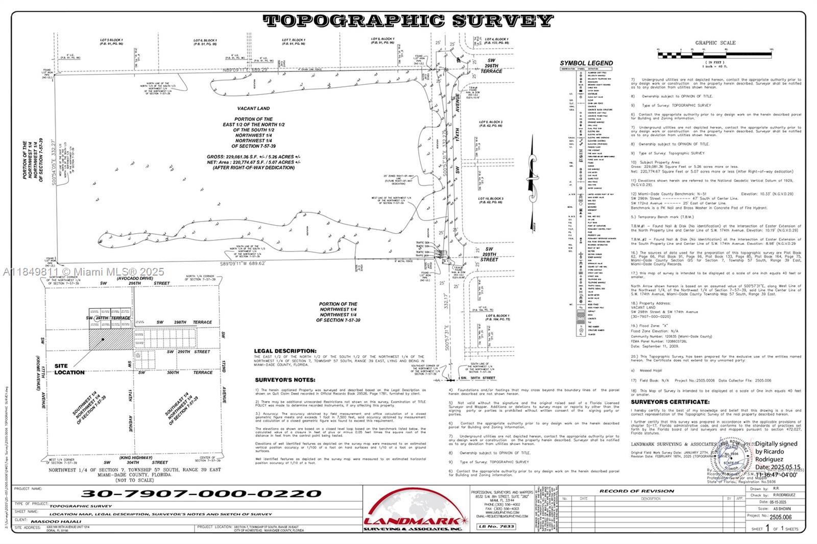 Main image without alt text