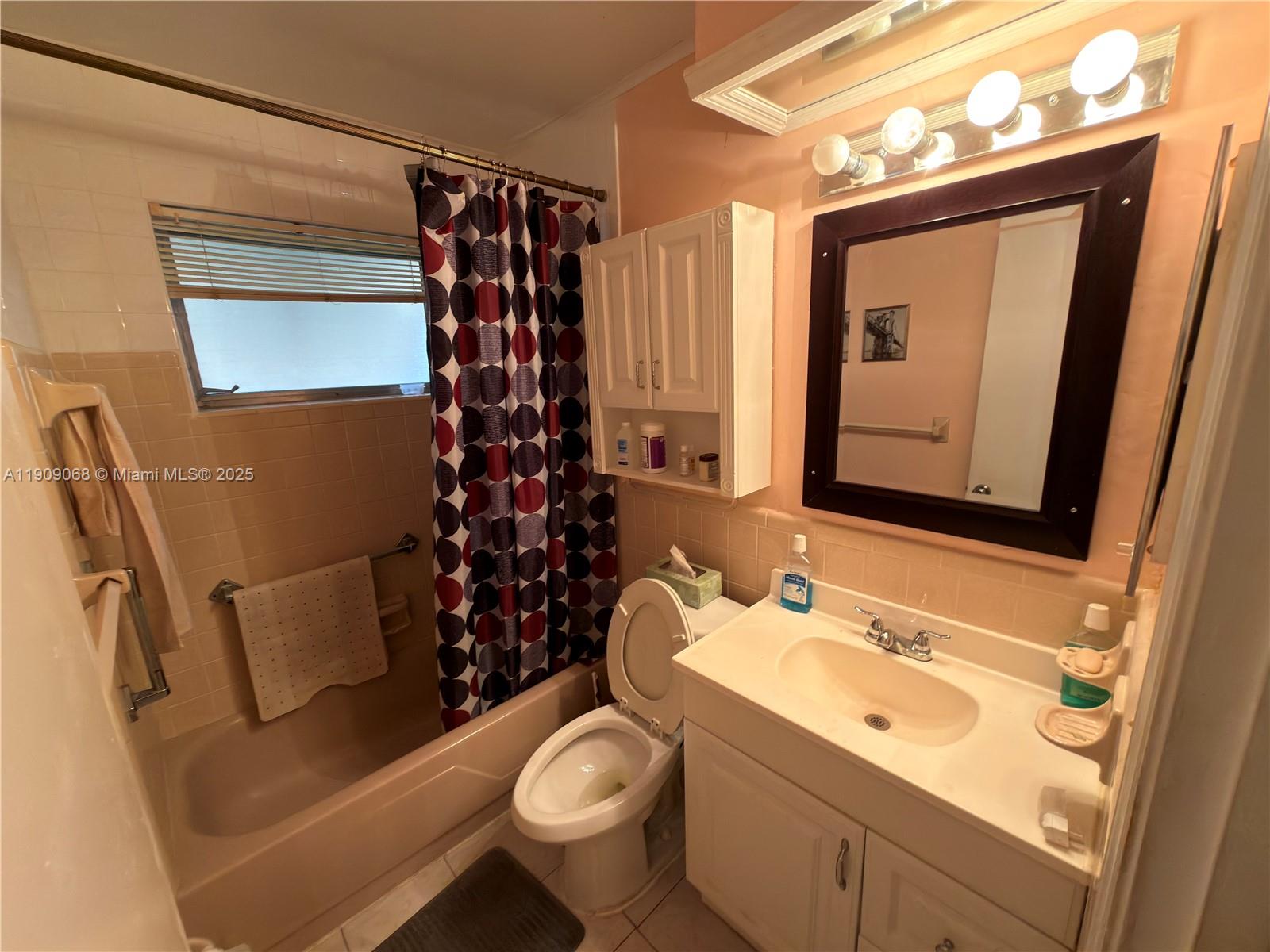 MAINLANDS OF TAMARAC LAKE - Residential