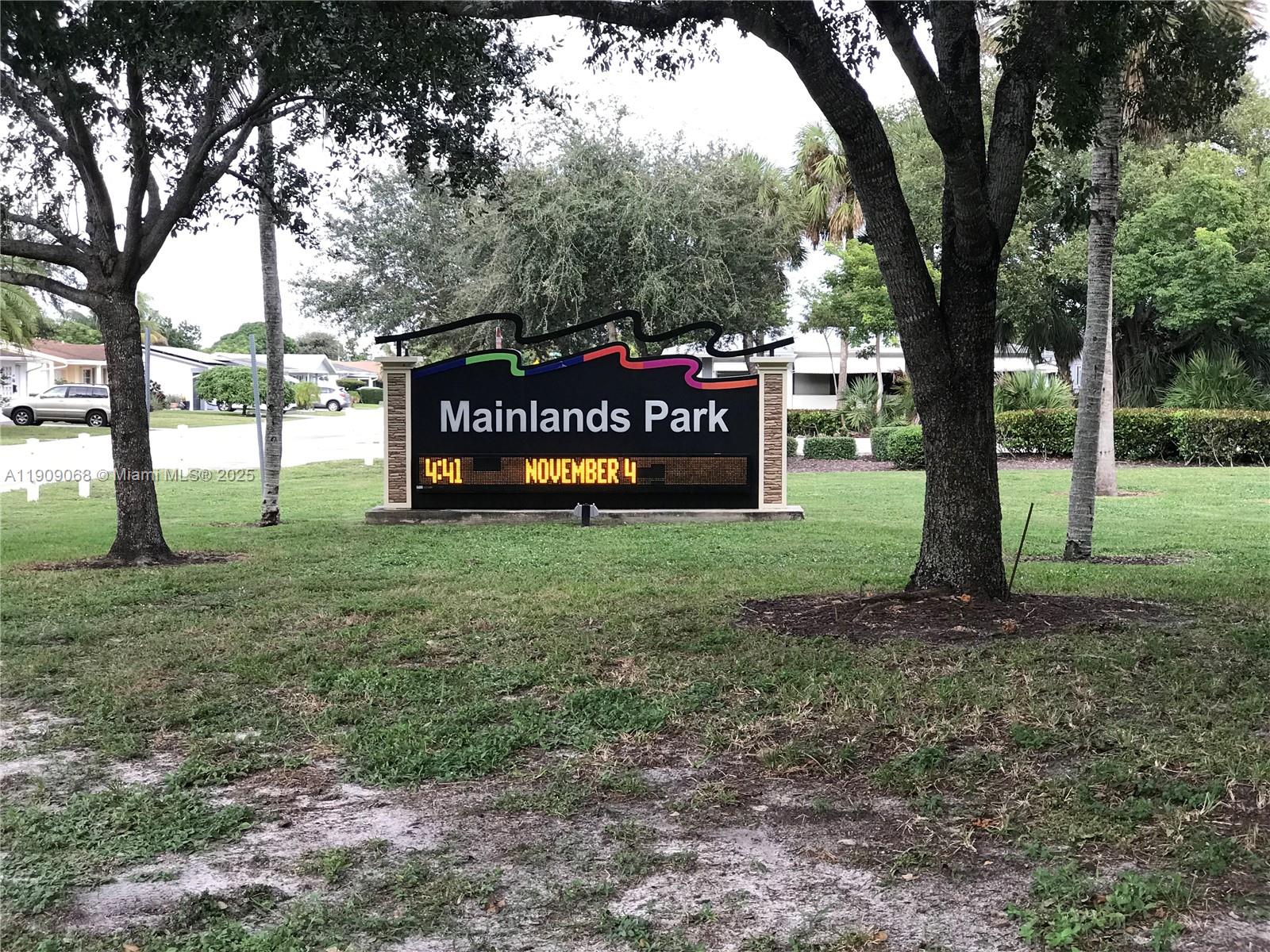 MAINLANDS OF TAMARAC LAKE - Residential