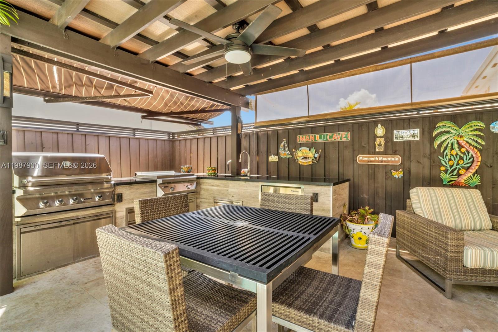 ADRIAN HOMES AT LAGO MAR - Residential