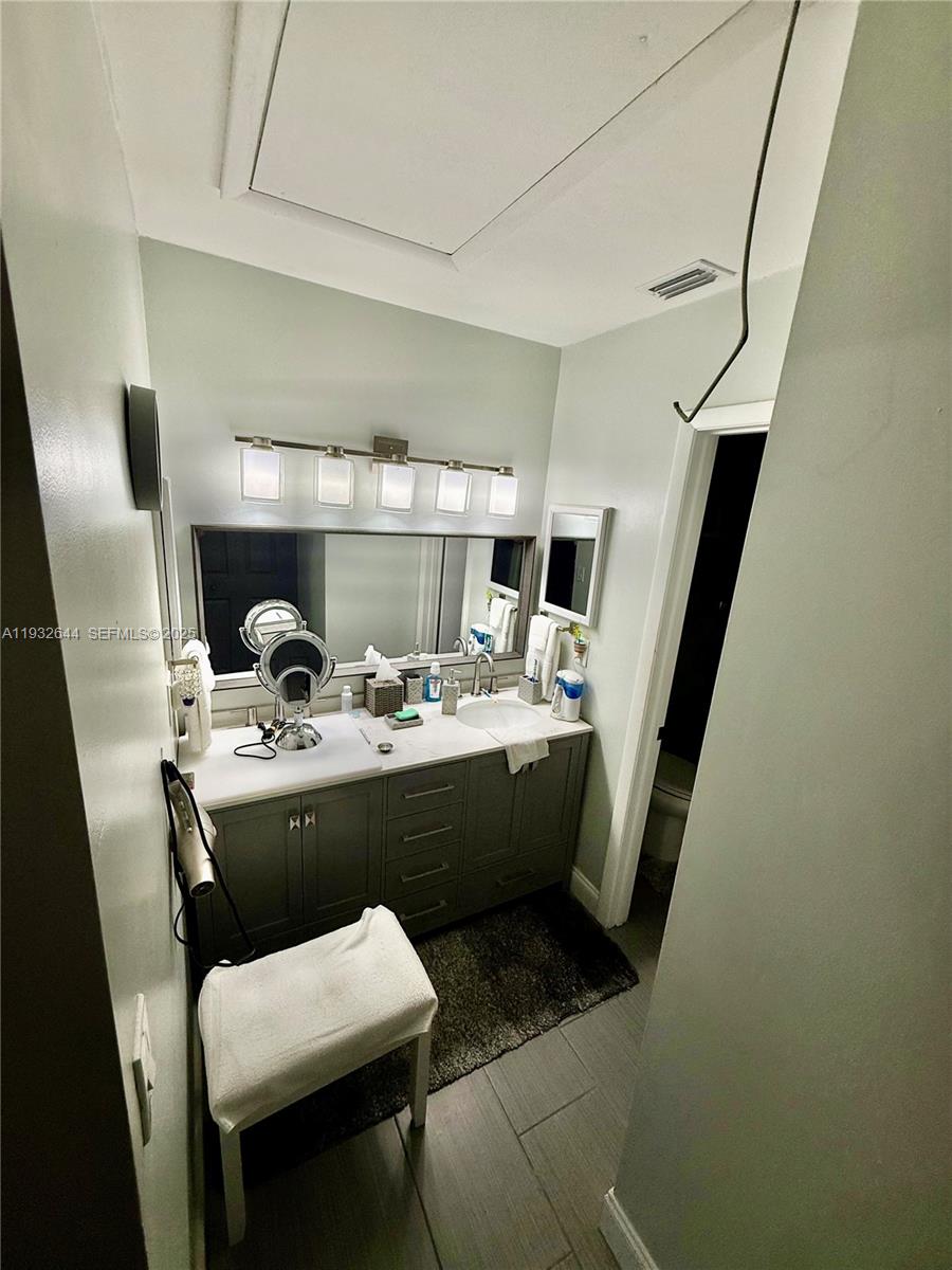 KARANDA VILLAGE IV-B COND - Residential