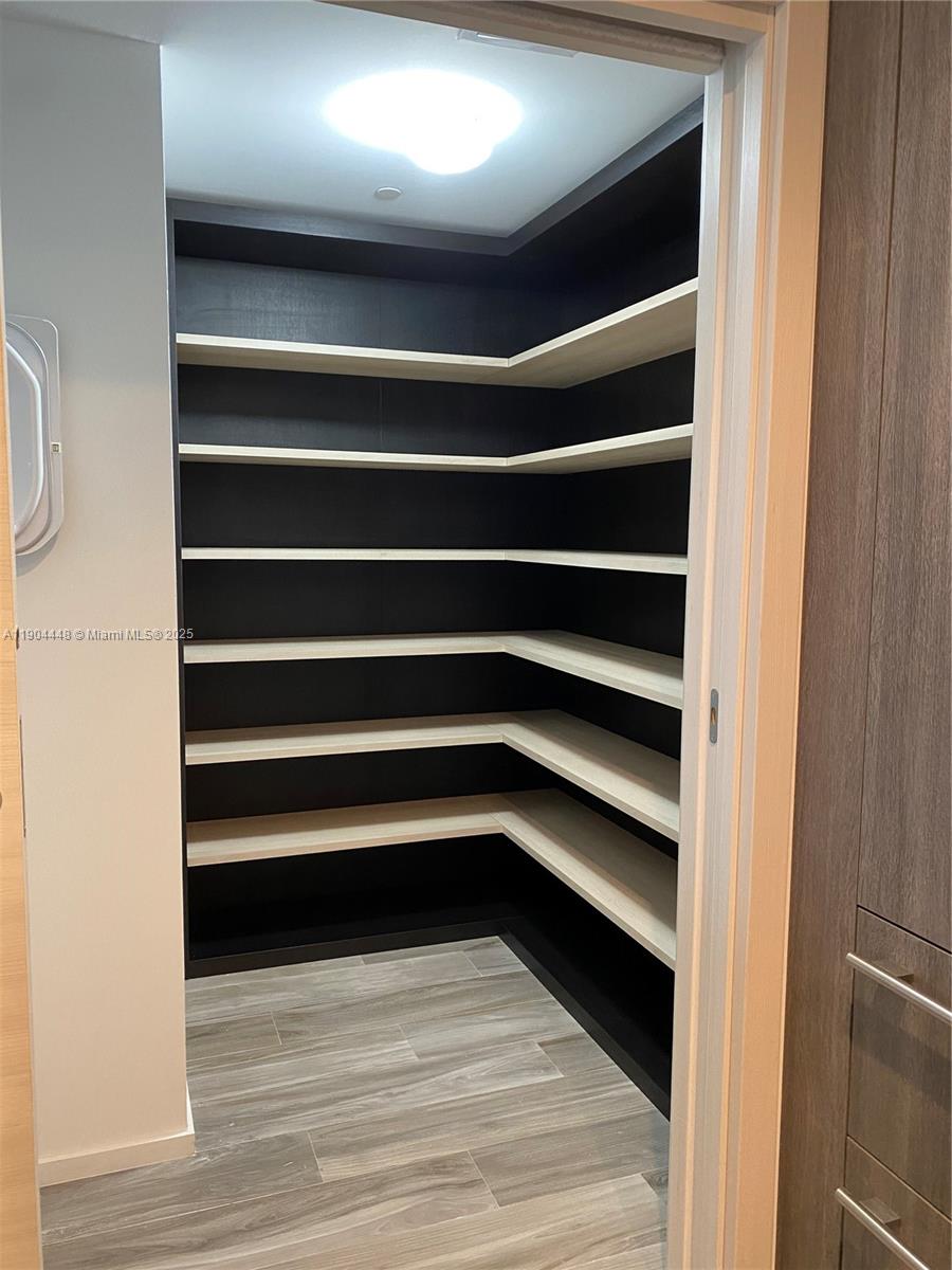 801 SMA RESIDENCES CONDO - Residential Lease