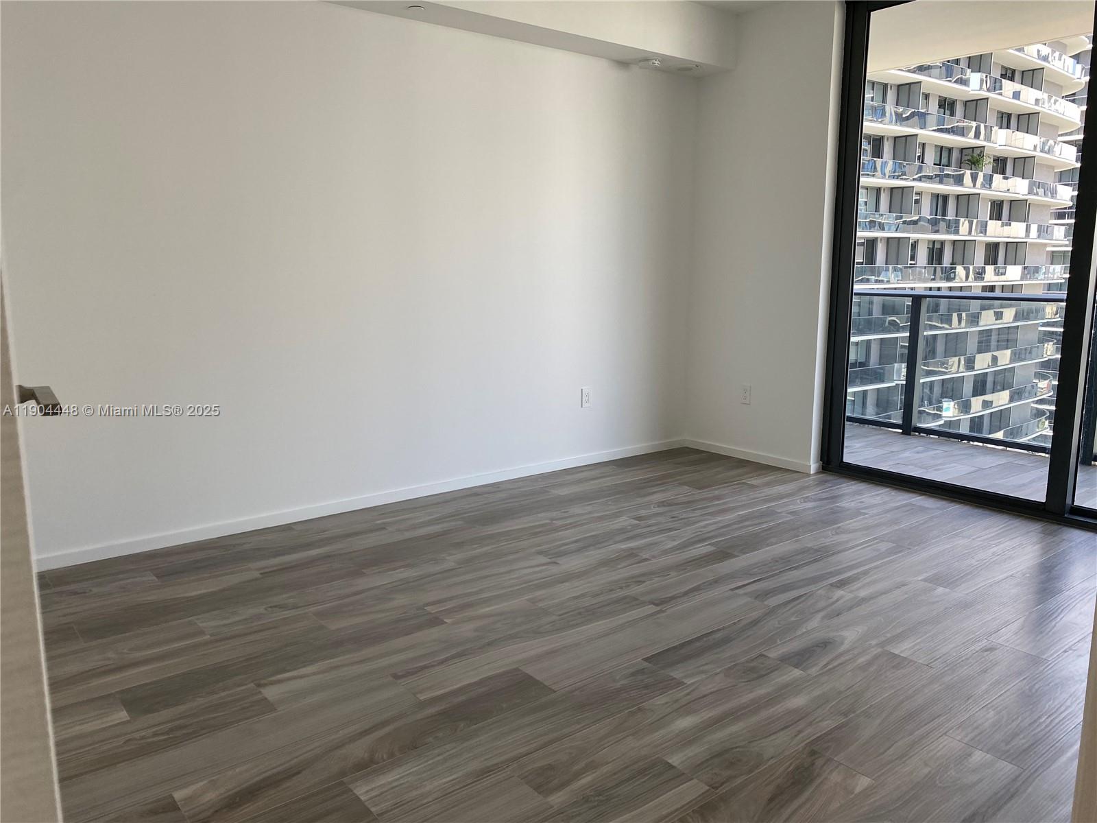 801 SMA RESIDENCES CONDO - Residential Lease