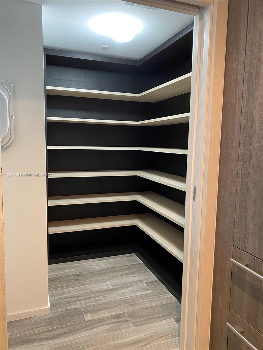 801 SMA RESIDENCES CONDO - Residential Lease