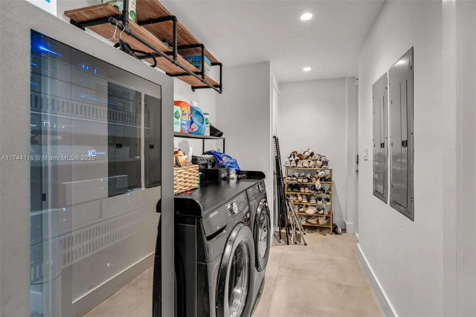 Key Biscayne, Florida 33149, United States, 6 Bedrooms Bedrooms, ,7 BathroomsBathrooms,Residential,Active,5489