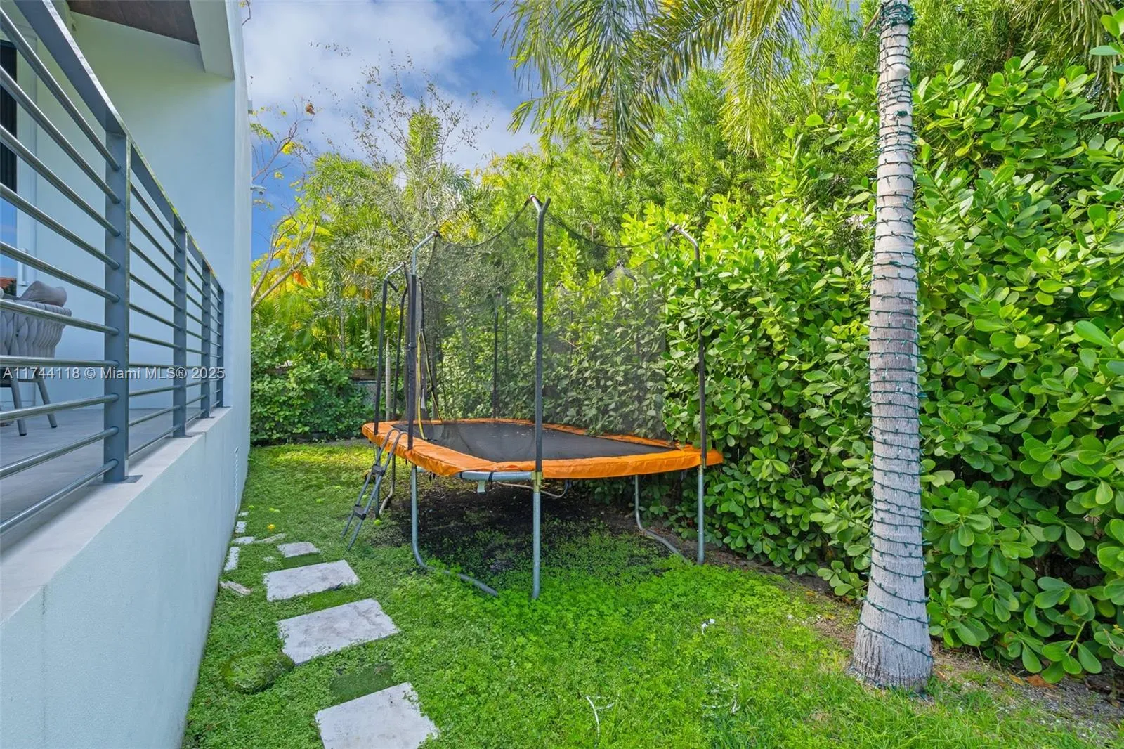Key Biscayne, Florida 33149, United States, 6 Bedrooms Bedrooms, ,7 BathroomsBathrooms,Residential,Active,5489