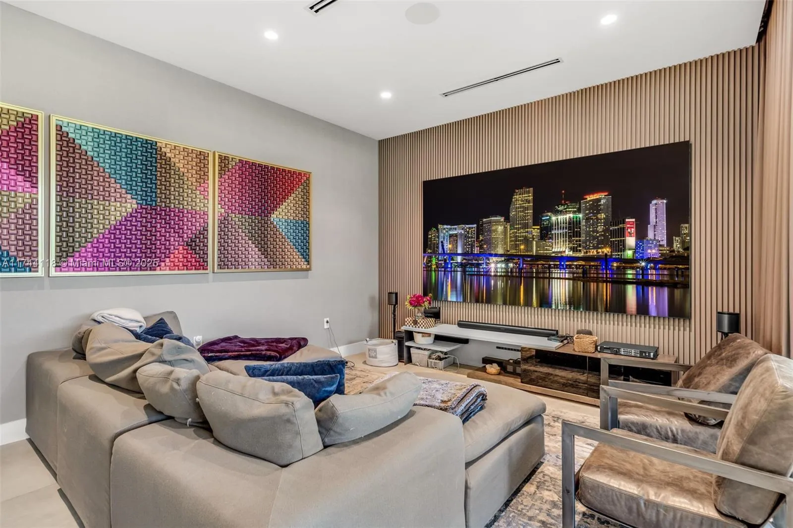 Key Biscayne, Florida 33149, United States, 6 Bedrooms Bedrooms, ,7 BathroomsBathrooms,Residential,Active,5489