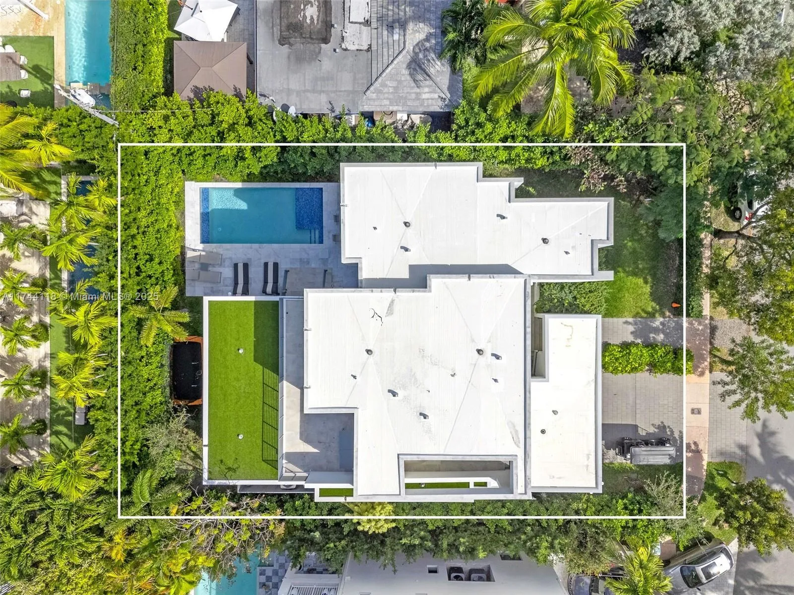 Key Biscayne, Florida 33149, United States, 6 Bedrooms Bedrooms, ,7 BathroomsBathrooms,Residential,Active,5489