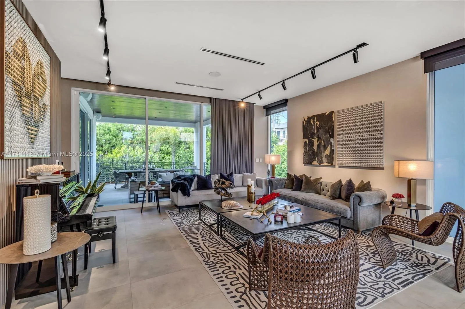 Key Biscayne, Florida 33149, United States, 6 Bedrooms Bedrooms, ,7 BathroomsBathrooms,Residential,Active,5489