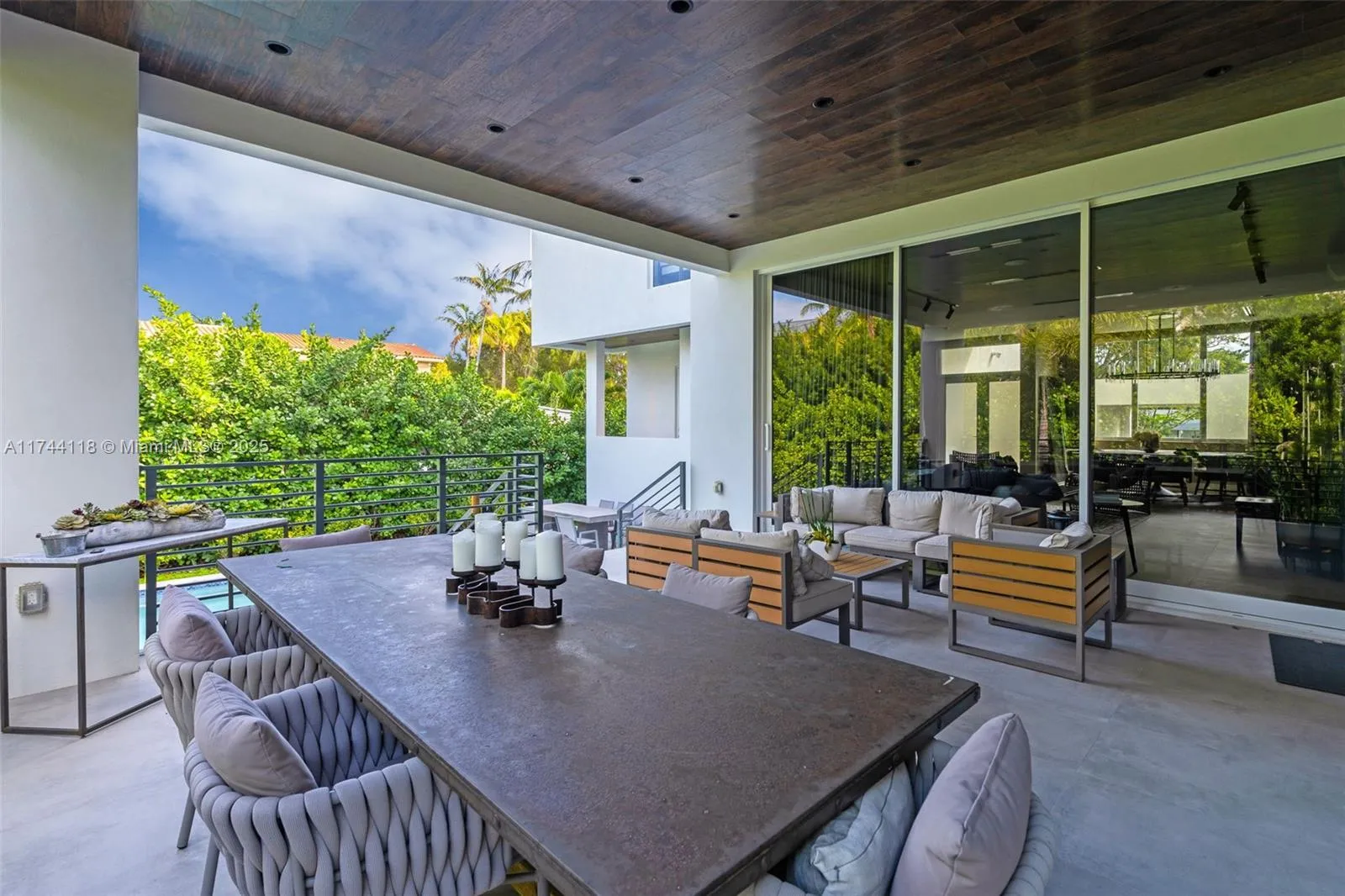 Key Biscayne, Florida 33149, United States, 6 Bedrooms Bedrooms, ,7 BathroomsBathrooms,Residential,Active,5489